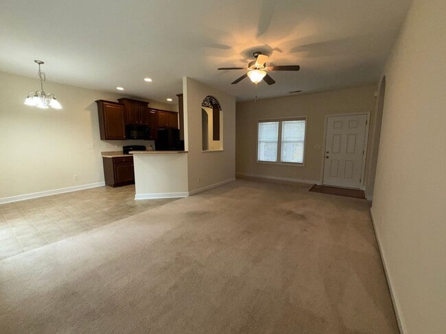 1305 Murrill Hill Rd in Jacksonville, NC - Building Photo - Building Photo