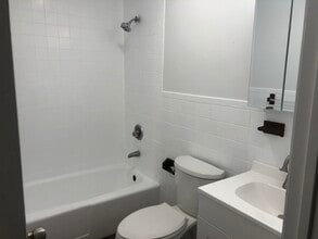 114 Lawton St in Yonkers, NY - Building Photo - Building Photo