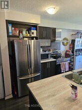 111 Bisset Ave in Brantford, ON - Building Photo - Building Photo