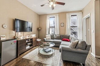 1214 W Melrose St in Chicago, IL - Building Photo - Building Photo