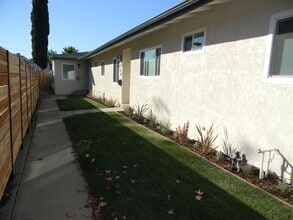 450 N Cypress St in Orange, CA - Building Photo - Building Photo