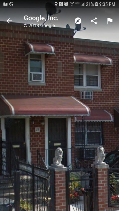 24 Palmetto St, Unit 1 in Brooklyn, NY - Foto de edificio