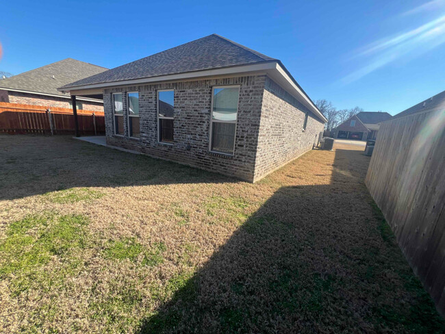 454 Mangrove Ln in Bossier City, LA - Building Photo - Building Photo