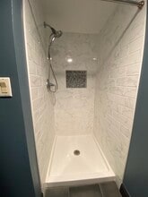 917 Vose Dr, Unit # 109 in Gurnee, IL - Foto de edificio - Building Photo