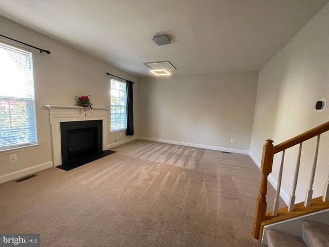 property at 43998 Fresia Ln