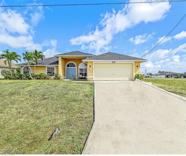 923 SW 28th Terrace in Cape Coral, FL - Building Photo - Building Photo