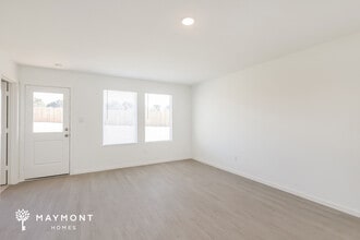 310 Gadwall Ave in Marion, TX - Foto de edificio - Building Photo