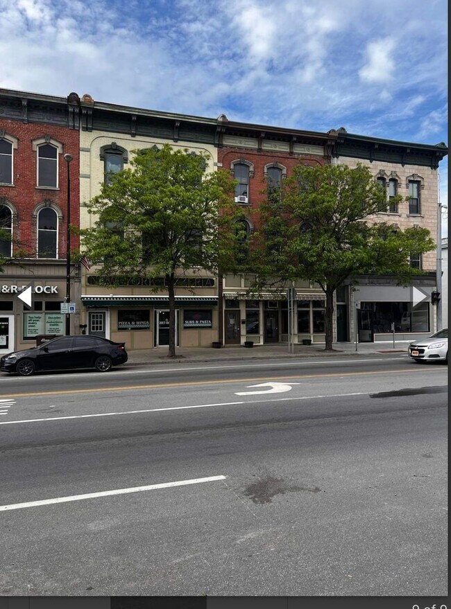 83 E Main St in Gouverneur, NY - Building Photo - Building Photo