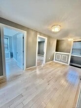 118 Sheridan Ave in Williston Park, NY - Building Photo - Building Photo