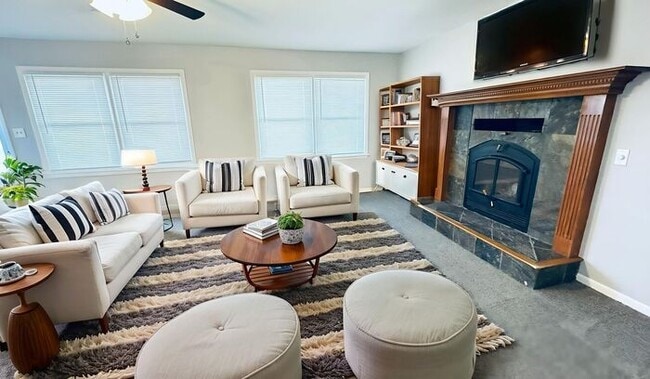 property at 409 SW Madison St