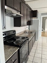 14 Coral St in Lancaster, PA - Building Photo