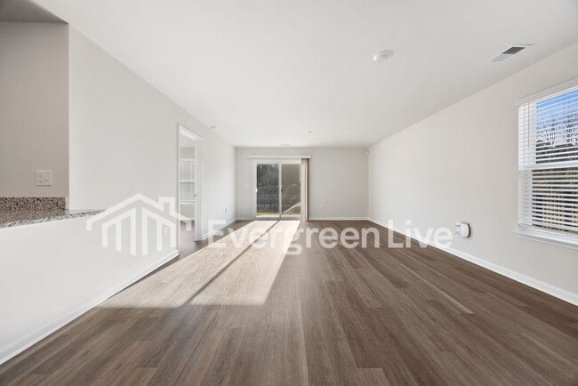 property at 2225 Courtina Wy