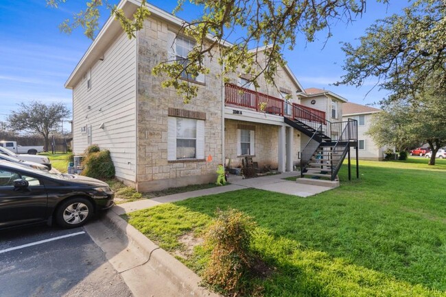3301 El Salido Pkwy