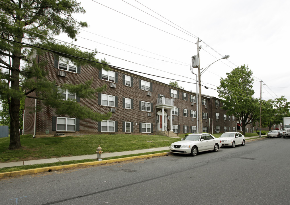 Jamestown Village Apartments in Reading, PA - Building Photo