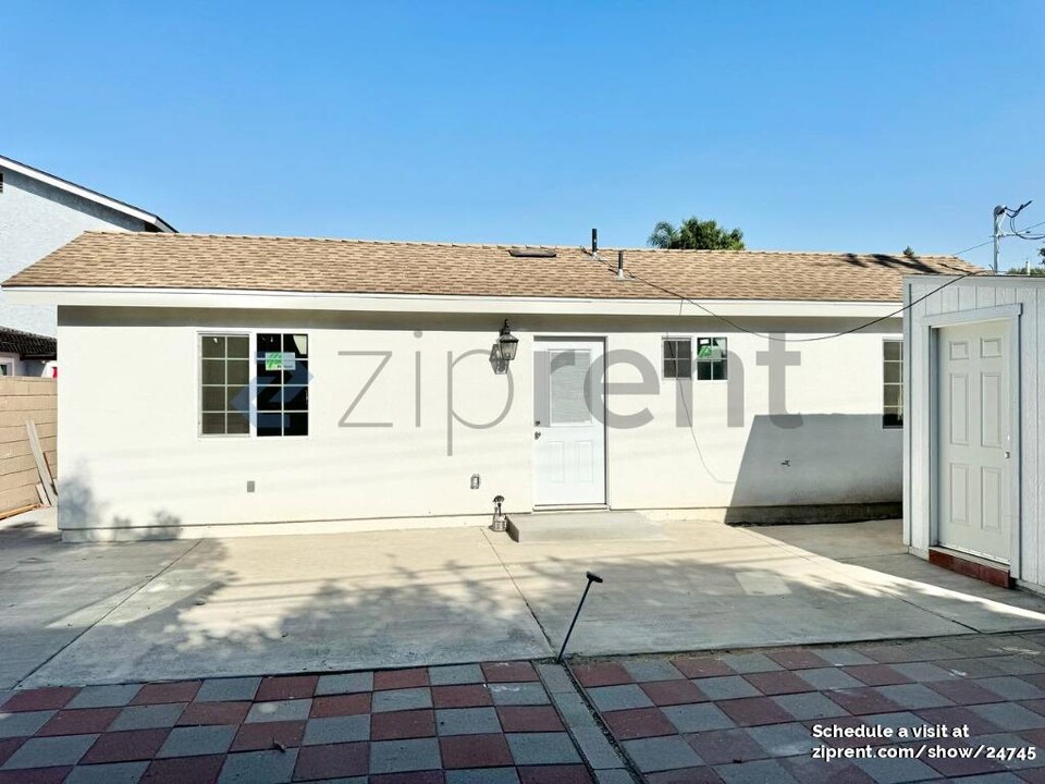 14028 Rexwood Ave in Baldwin Park, CA - Building Photo