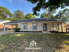 5450 Rappahannock Dr in Memphis, TN - Building Photo