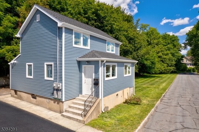 property at 36 Orchard St