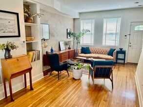 136 16th St NE in Washington, DC - Building Photo - Building Photo