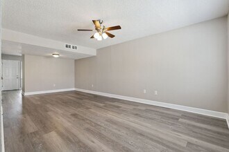 688 Leslie Ct in Altamonte Springs, FL - Building Photo - Building Photo