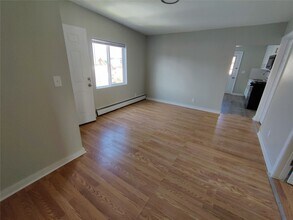 189 Grand Ave-Unit -3 ( 3rd FL) in Johnson City, NY - Building Photo - Building Photo