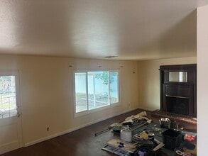 1431 Hoag Ave in Sanger, CA - Building Photo - Building Photo