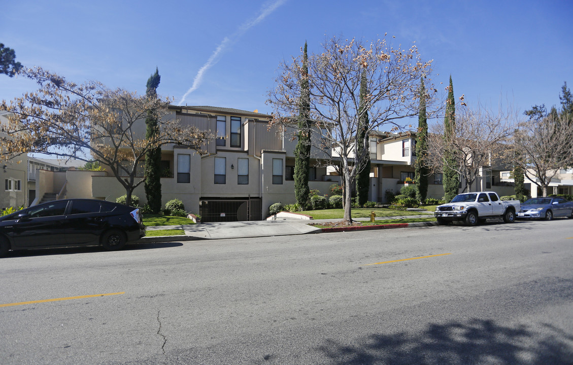 335 Concord St in Glendale, CA - Building Photo