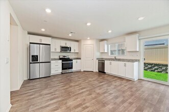14075 Cordelia St in Moreno Valley, CA - Building Photo - Building Photo