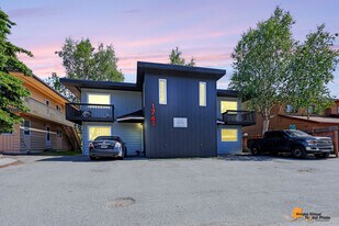 1741 Beaver Pl, Unit 4 in Anchorage, AK - Building Photo