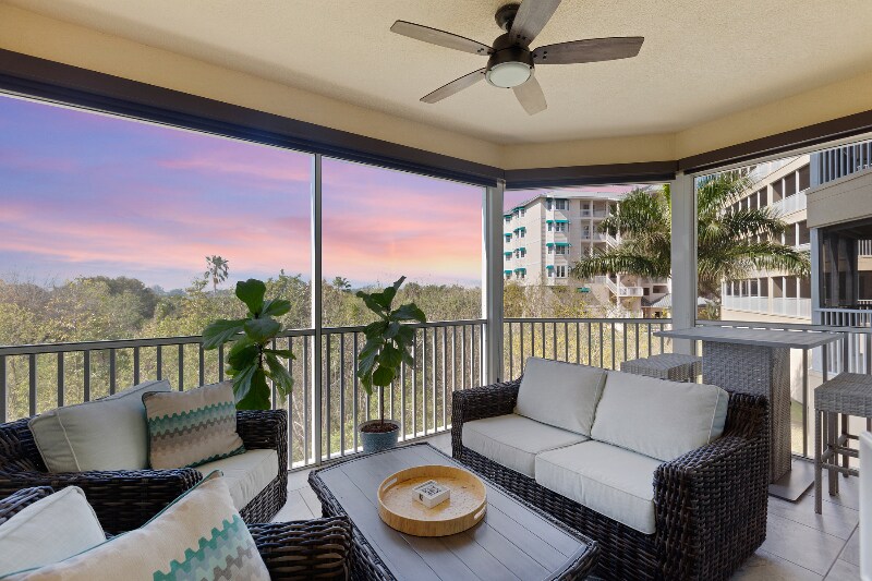 260 Hidden Bay Dr in Osprey, FL - Building Photo