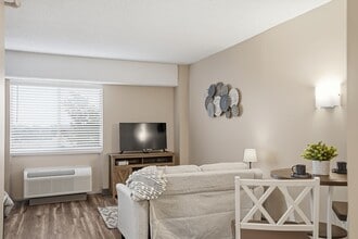 Emerson Center 62+ Senior Apartments in Lexington, KY - Building Photo - Building Photo