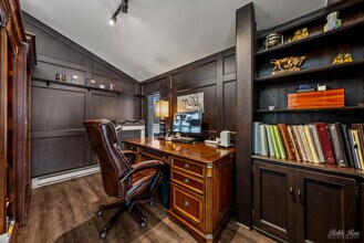 208 Brookdale Ln in Palatine, IL - Building Photo - Building Photo