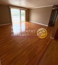 881 E Maple Vw Dr in Salt Lake City, UT - Building Photo - Building Photo