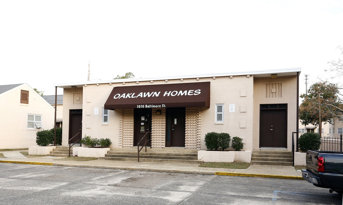 Oaklawn Homes in Mobile, AL - Building Photo