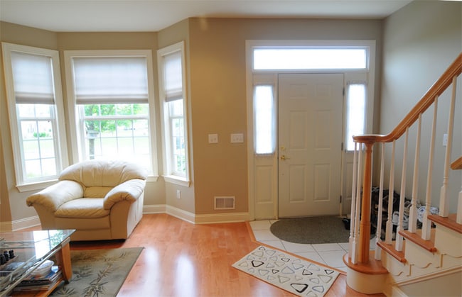 167 Shinnecock Dr in Englishtown, NJ - Foto de edificio - Building Photo