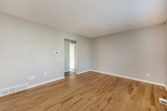 2559 Faulkner Dr in Colorado Springs, CO - Building Photo - Building Photo