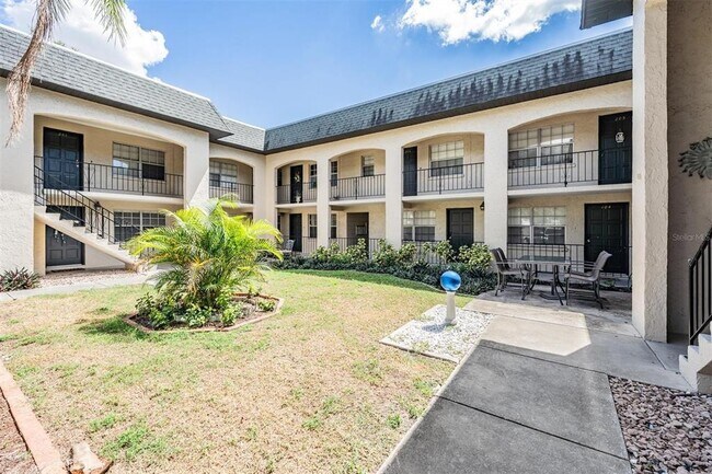 3718 W McKay Ave in Tampa, FL - Building Photo - Building Photo