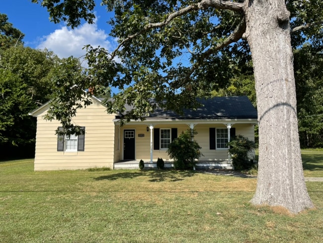 property at 2338 New Market Rd