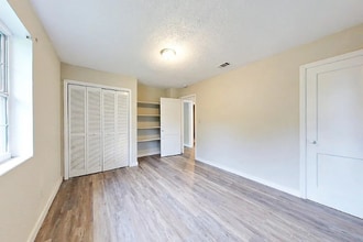 1453 Mary St in Waycross, GA - Building Photo - Building Photo