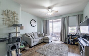3830 E Lakewood Pkwy E in Phoenix, AZ - Building Photo - Building Photo