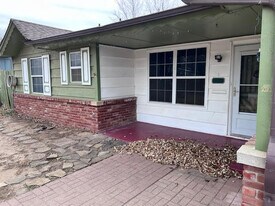 5213 N Dawson Dr in Bethany, OK - Building Photo