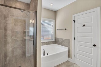 999 Starr Ct in Auburn, AL - Building Photo - Building Photo