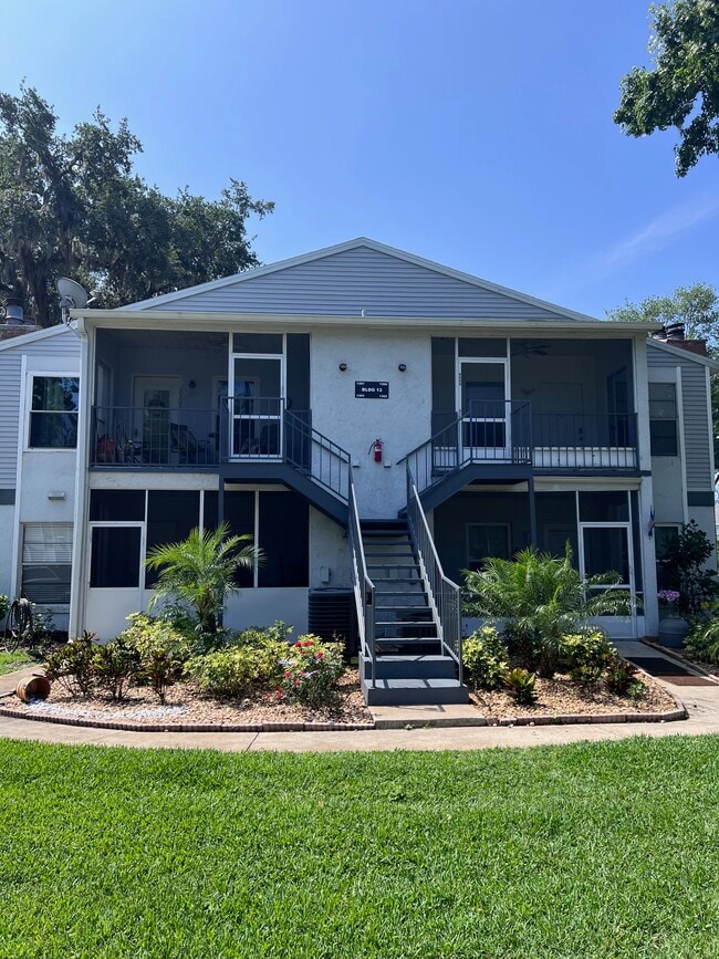 property at 1302 Northlake Dr