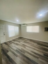 5621 Jacks Ln in Sacramento, CA - Building Photo - Building Photo