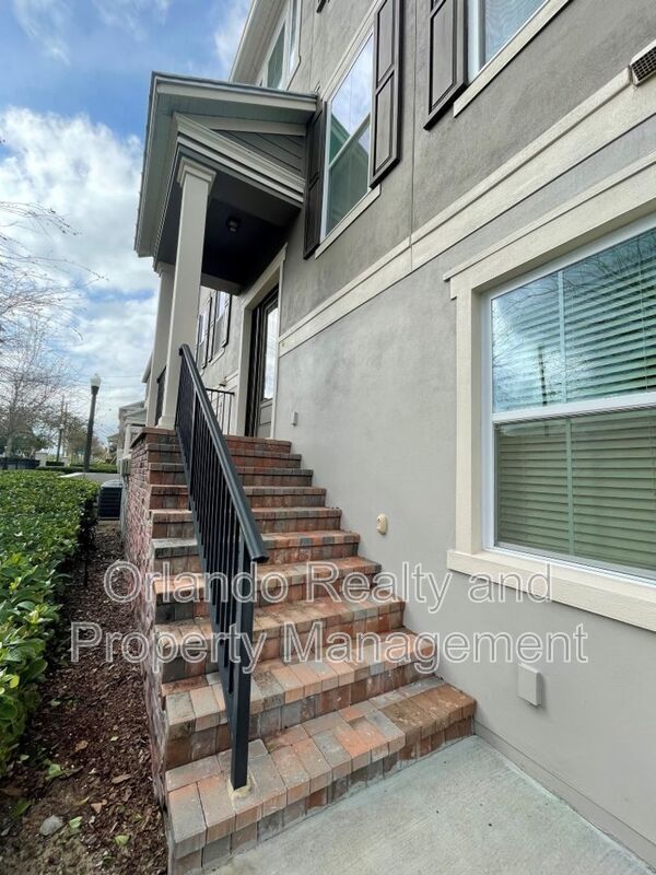 191 Sun Palm Ln in Altamonte Springs, FL - Building Photo - Building Photo