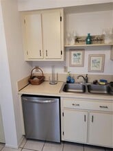 13100 S McCall Rd in Port Charlotte, FL - Foto de edificio - Building Photo