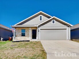 9727 Marbach Hl in San Antonio, TX - Building Photo