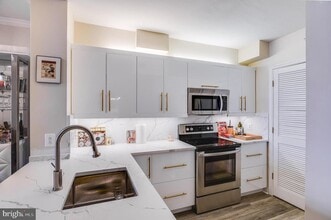 631 D St NW in Washington, DC - Building Photo - Building Photo