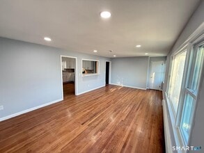 524 Garfield Ave in Bridgeport, CT - Building Photo - Building Photo