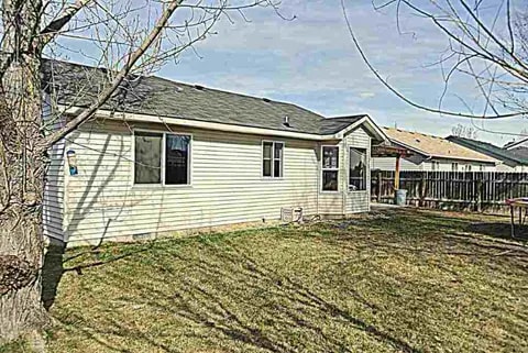 9725 W Medallion Dr in Boise, ID - Building Photo - Building Photo