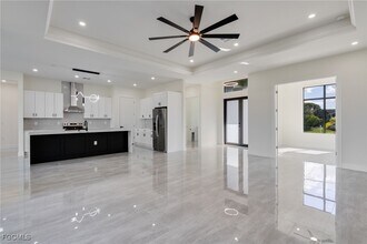 153 SE 21st St in Cape Coral, FL - Building Photo - Building Photo